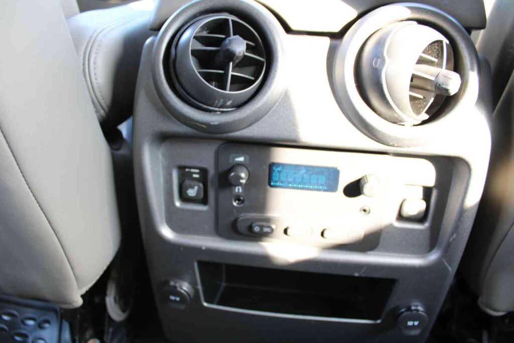 2003 HUMMER H2