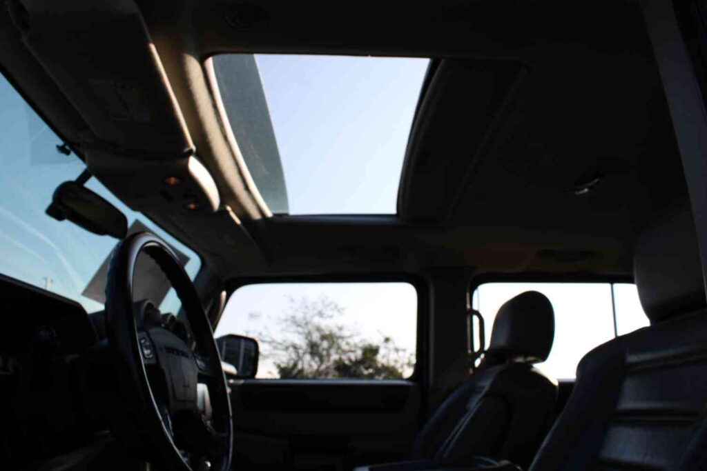 2003 HUMMER H2