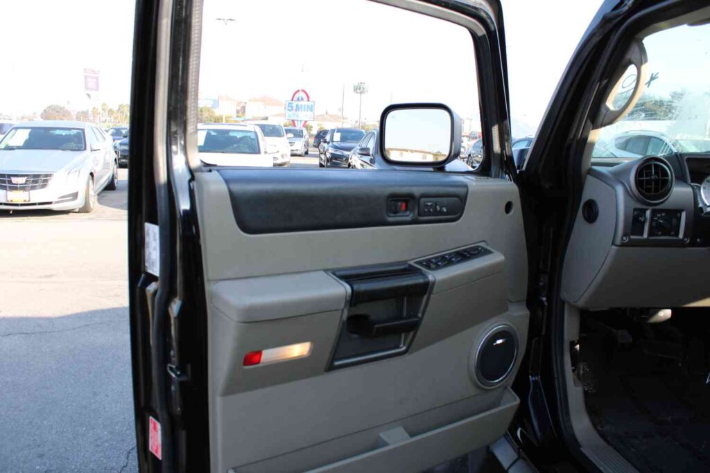 2003 HUMMER H2
