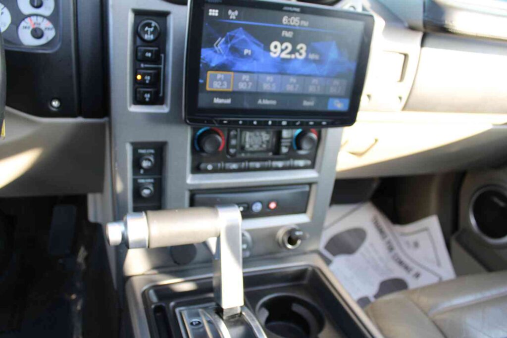 2003 HUMMER H2