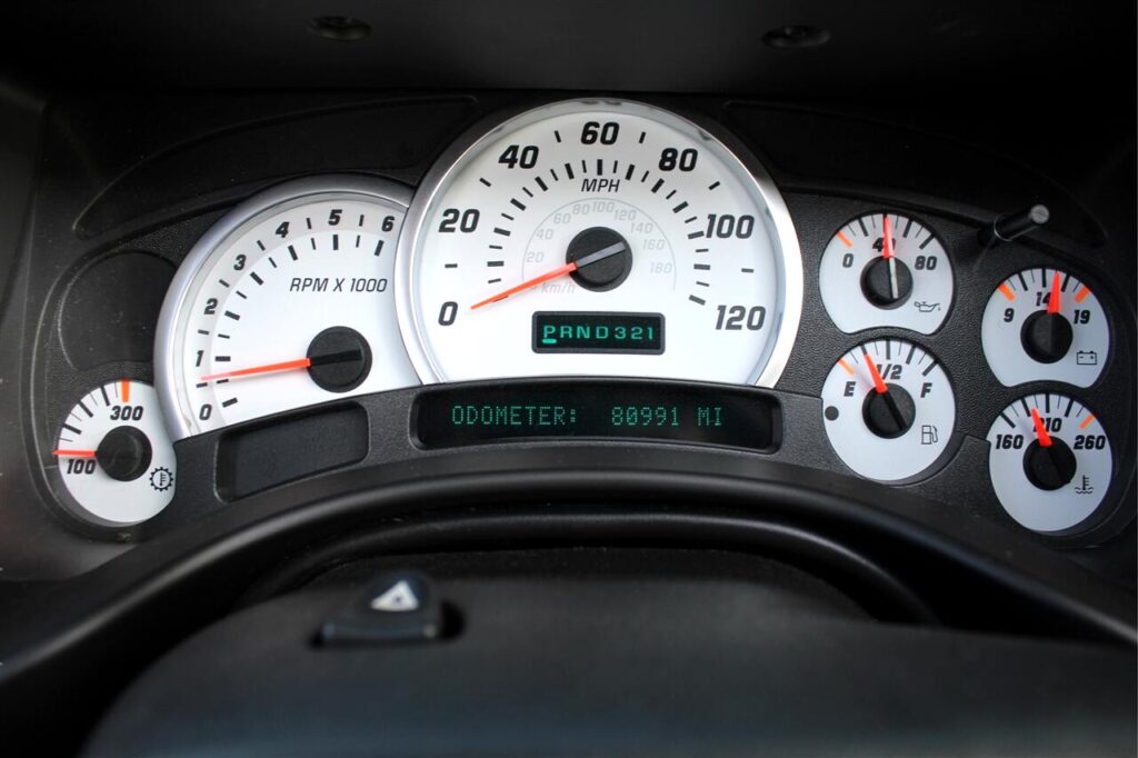 2003 HUMMER H2