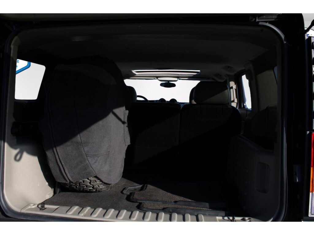 2003 HUMMER H2