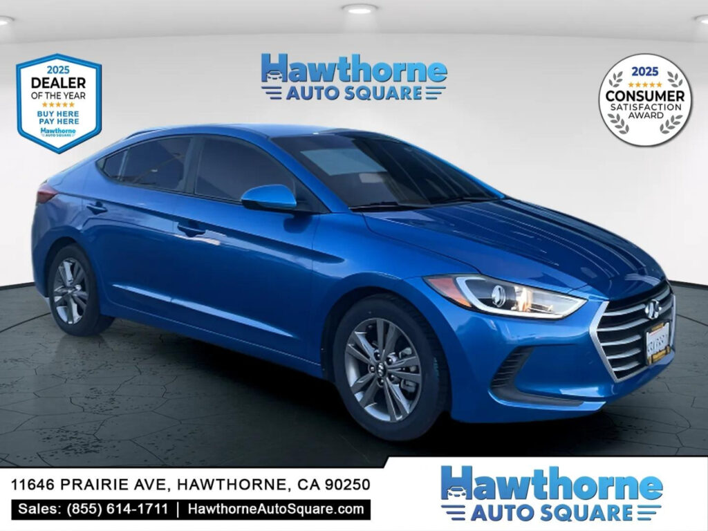 image of a hyundai elantra