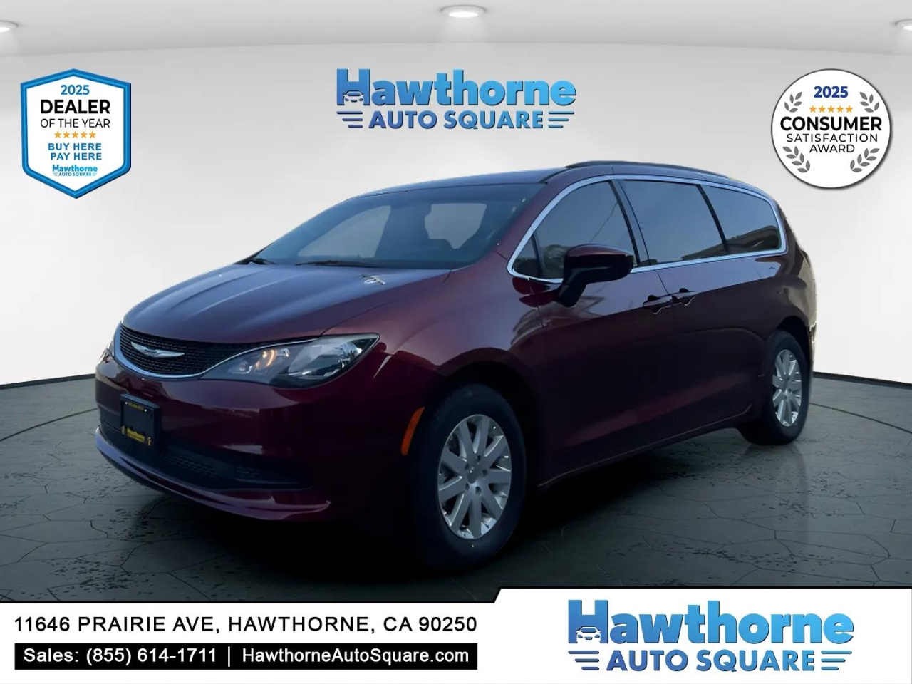 2021 Chrysler Voyager Base's photo